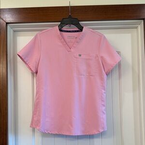 Fabletics Pink Marshmallow One Pocket  Scrub Top